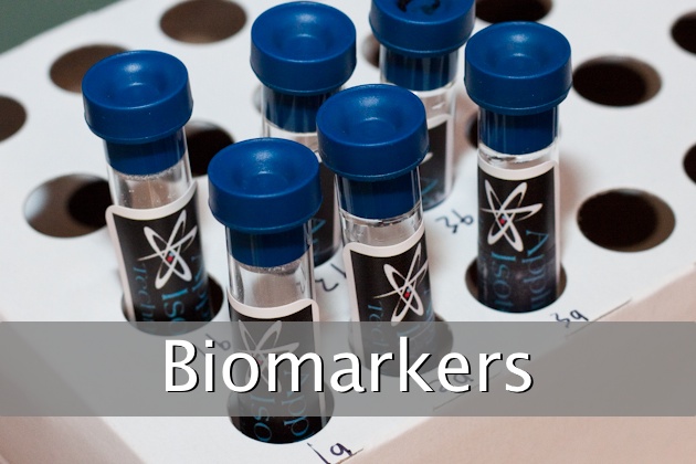 Биомаркеры это. Биомаркеры. Биомаркер крови. Биологические маркеры. Биомаркеры это в медицине.